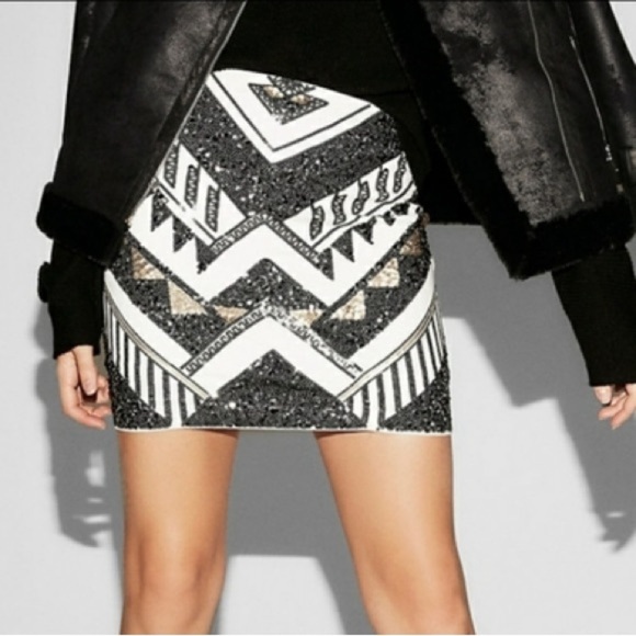 Express Black Gold White Sequin Tribal Southwestern Mini Pencil Skirt Size XS - Picture 7 of 7